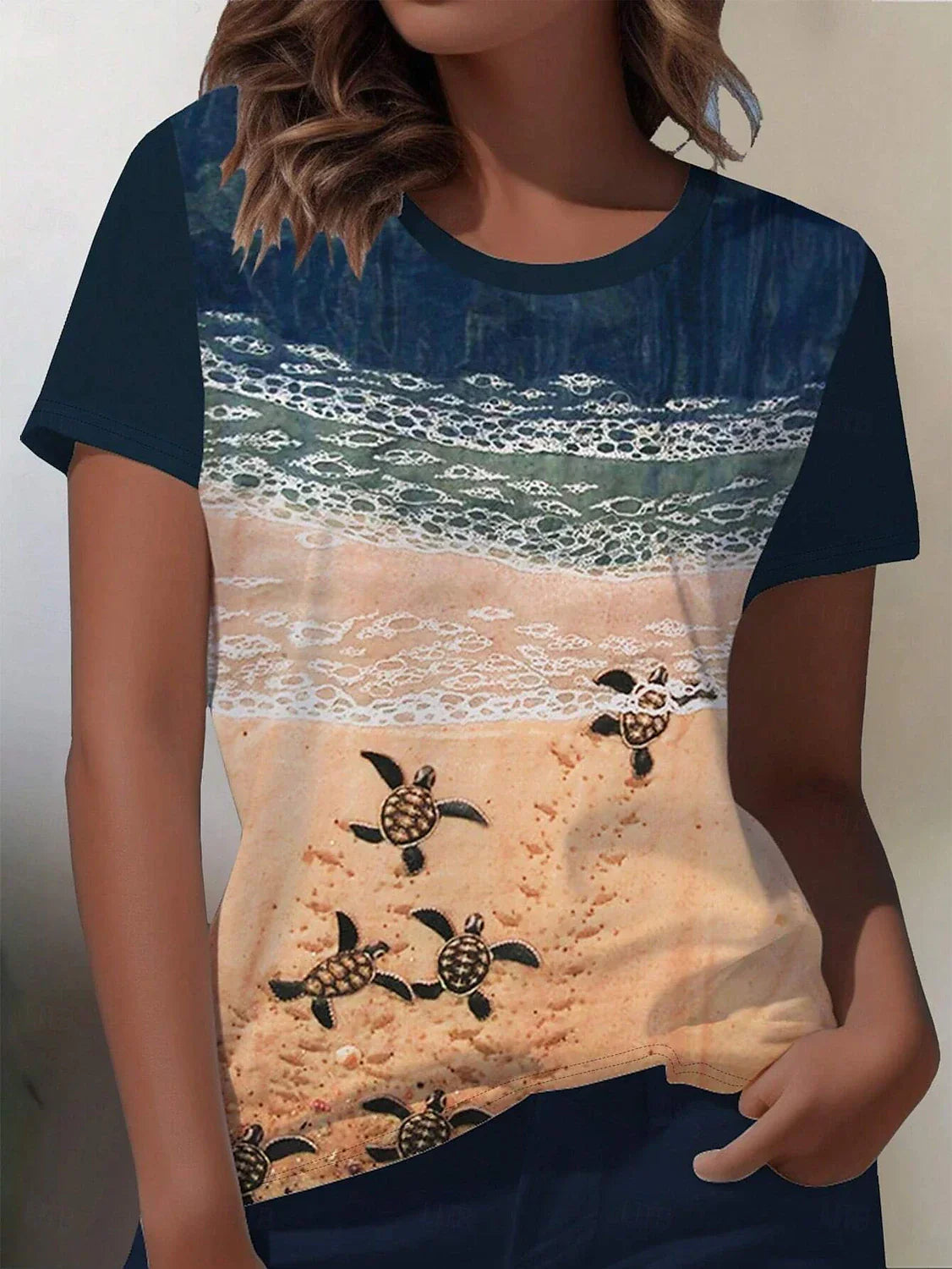Camiseta Ocean Casual para mujer, de manga corta y cuello redondo, ajuste regular, con estampado para uso diario, en color azul, ideal para primavera y verano.